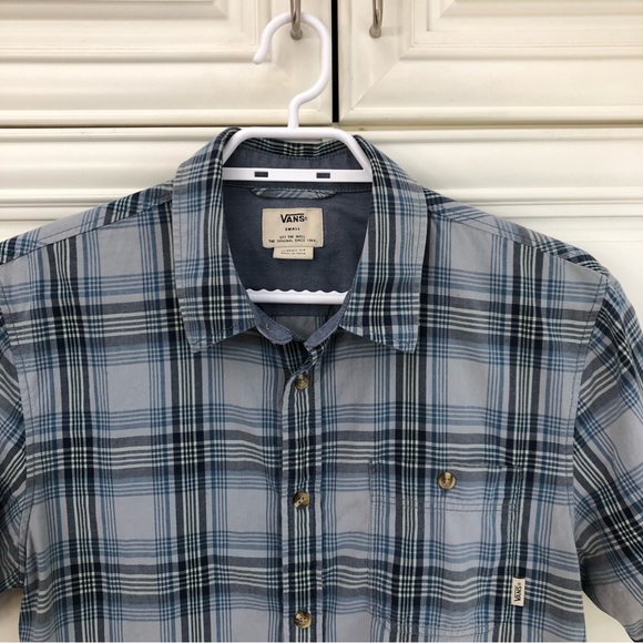 EUC Vans grey/blue plaid button shirt s/s - Picture 3 of 8